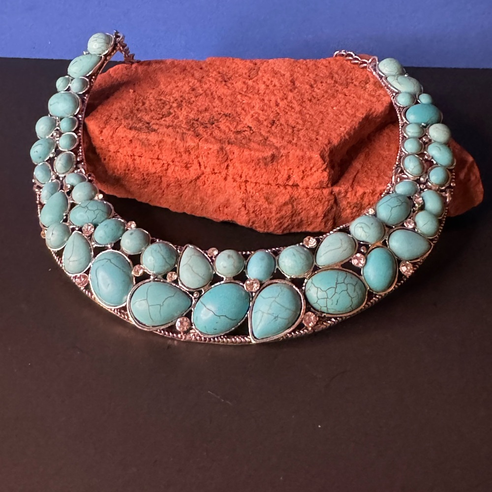 New Lab Created Turquoise Statement Necklace - image 2